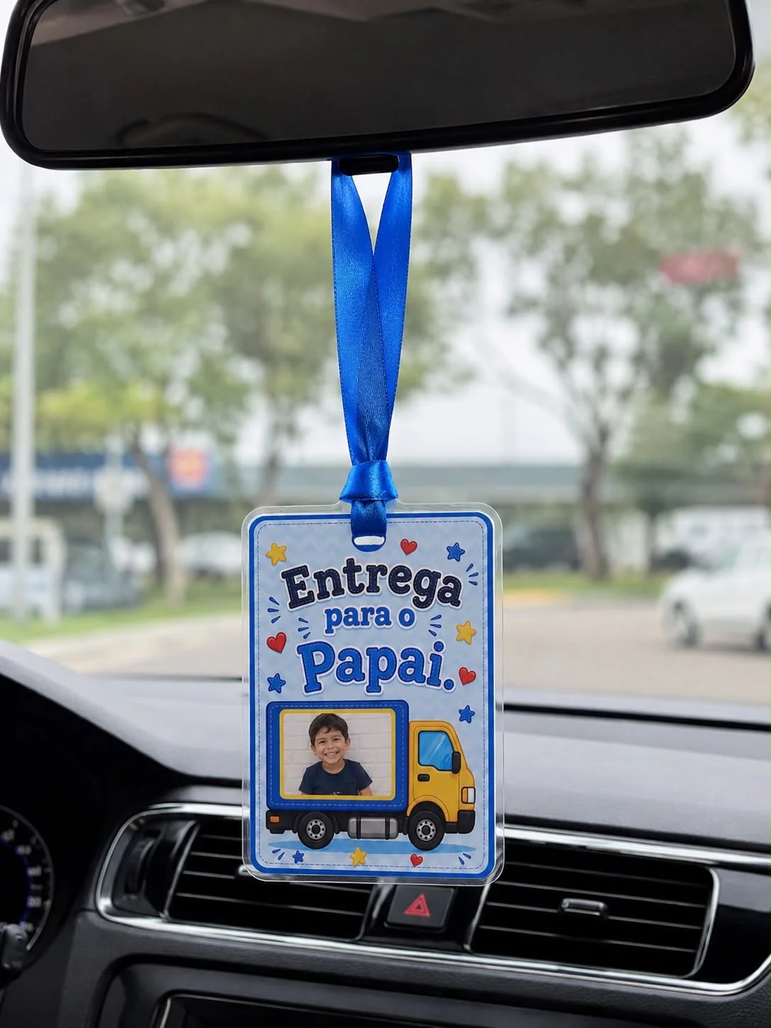 Lembrancinha entrega para o papai — amostra 3: 🚚 *Chaveiro e Pingente Personalizado – Entrega para o Papai* 💙 Um presente…