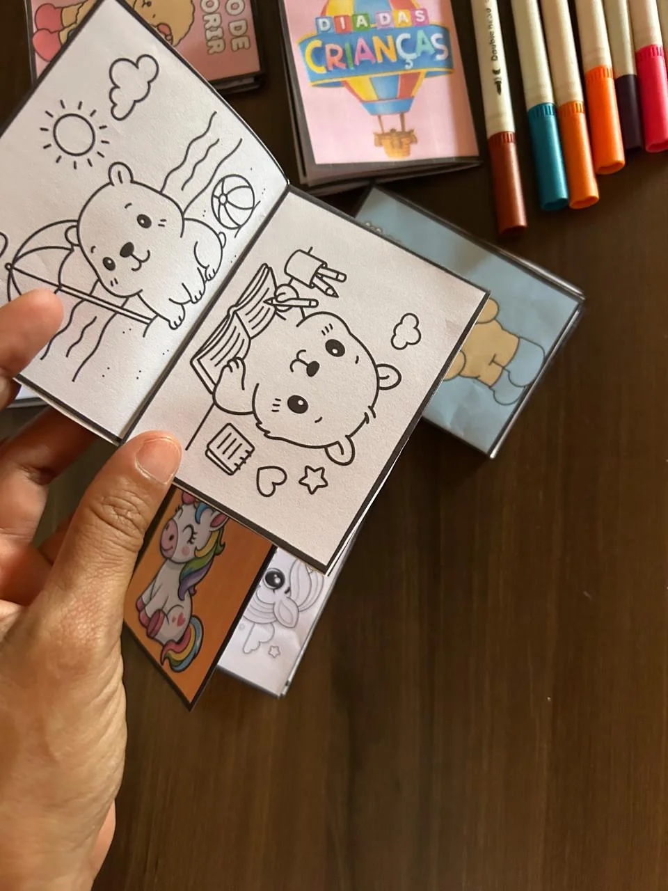 🌈Livrinho para Colorir Dia das Crianças🎨 — amostra 1: São páginas exclusivas e fofinhas, prontas para imprimir e garantir…