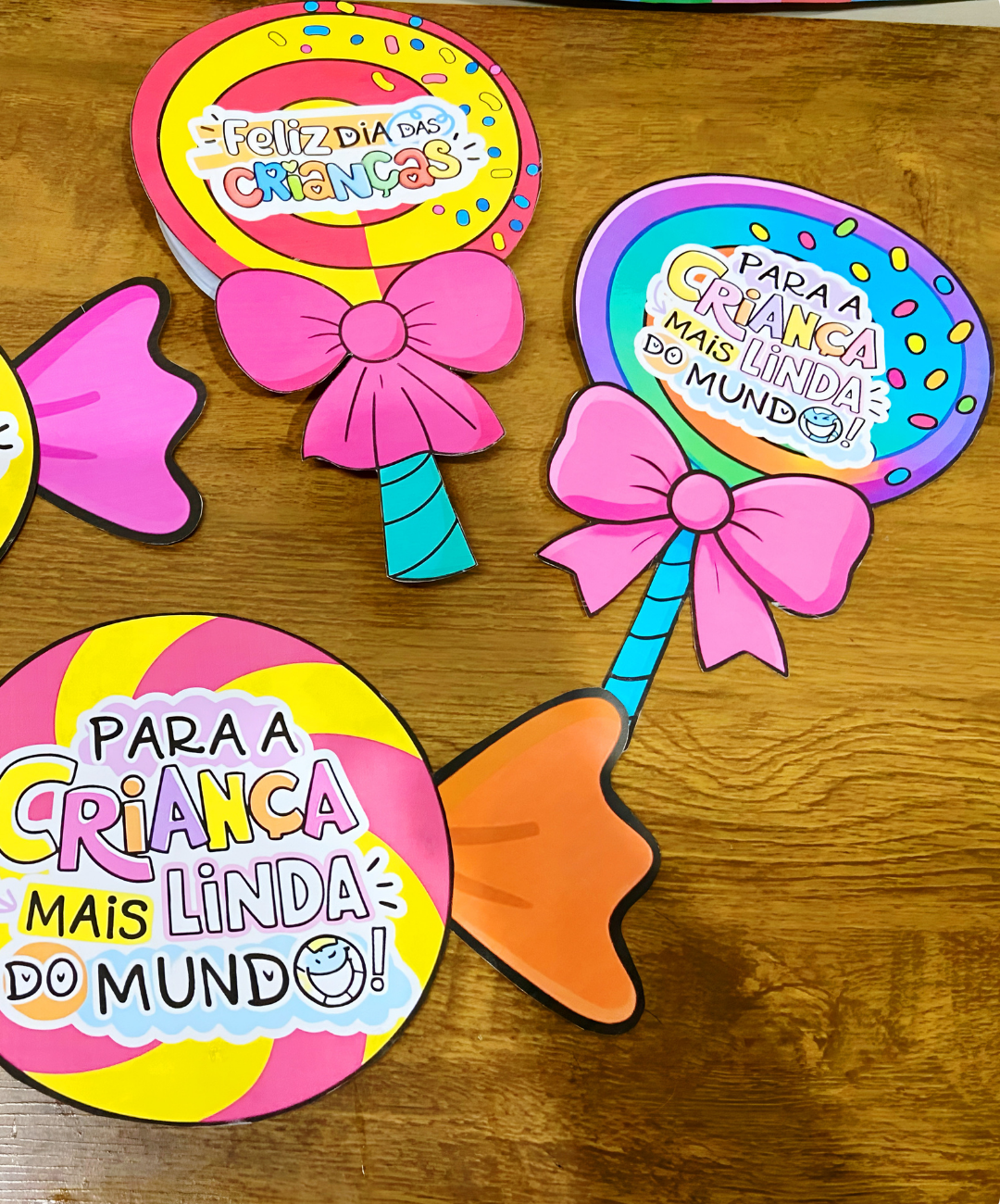 Lembrancinhas de Dia das Crianças para imprimir — amostra 3: O que você encontra no PDF