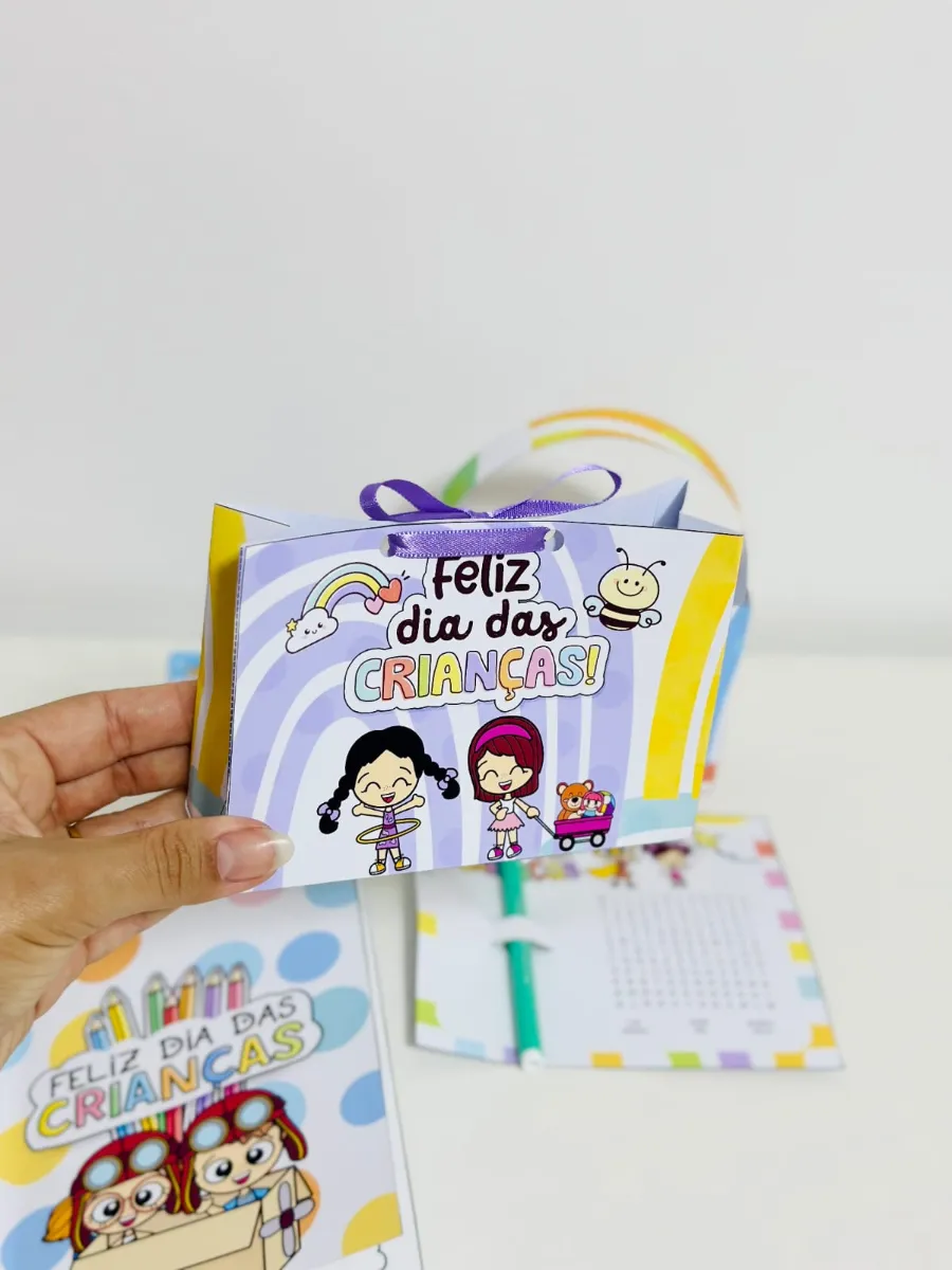 Lembrancinhas Dia das Crianças — amostra 4: Lembrancinha dia das crianças com sacola, porta-pirulito, caça palavras,…