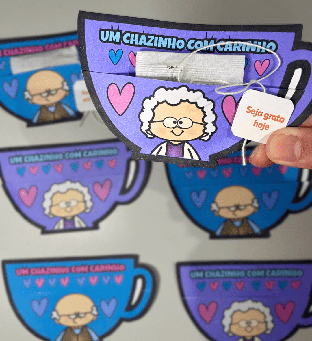 Lembrancinhas Dia dos Avós: Cartões e Porta-Chazinho em PDF — amostra 2: O que vem no material