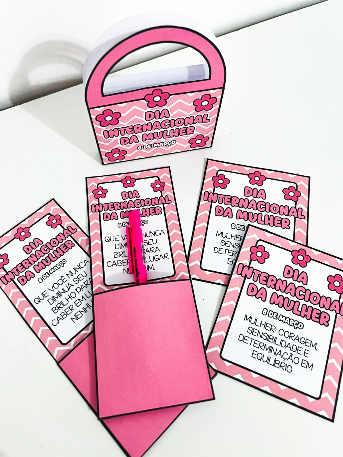 Lembrancinhas Dia Internacional da Mulher — amostra 4: Ideal para escolas e homenagens, é uma lembrança simples, funcional…