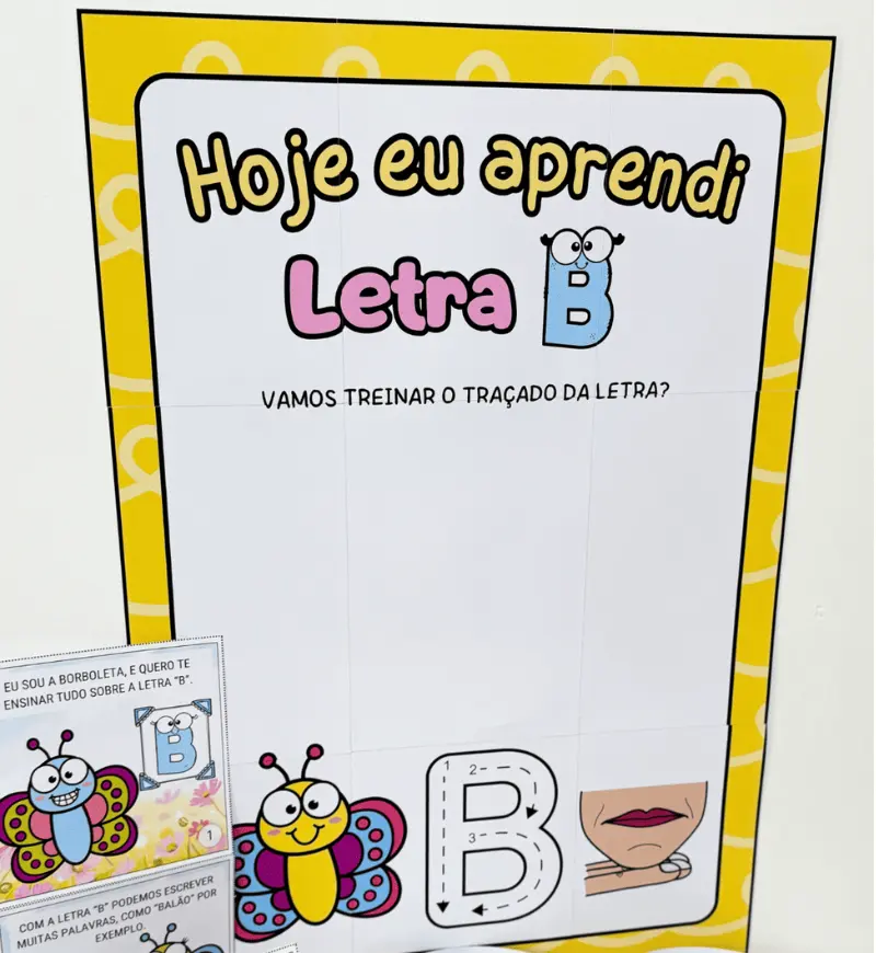Letra B: História na Caixa com Cartaz e Coroas em PDF — amostra 2: O que acompanha o material