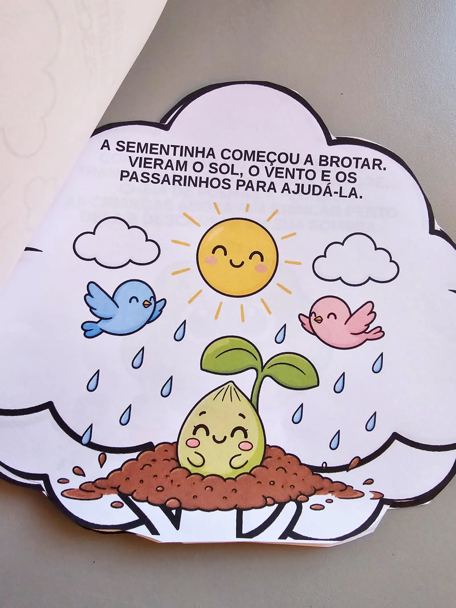 Livrinho A Árvore Amiga: História Infantil do Dia da Árvore — amostra 2: Livrinho "A Árvore Amiga" em formato de árvore