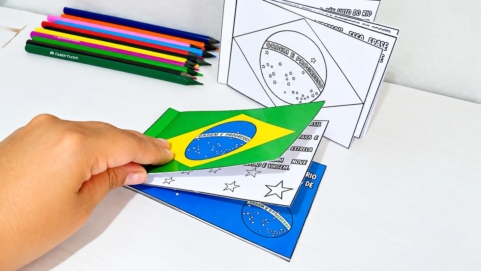 Livrinho Dia da Bandeira – 7 Páginas com Atividades para Imprimir — amostra 4: Para qual ano escolar é indicado?