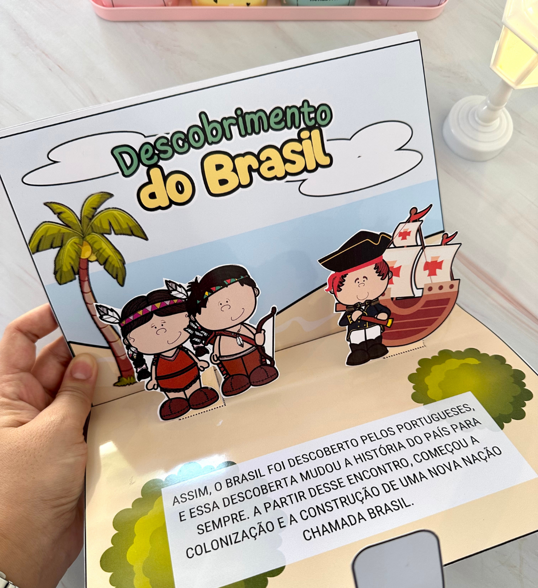 Livro 3D Descobrimento do Brasil em PDF para Educação Infantil — amostra 2: O que acompanha o material