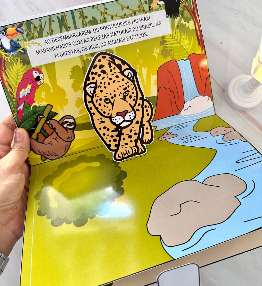 Livro 3D Descobrimento do Brasil em PDF para Educação Infantil — amostra 6: Apresente o Descobrimento do Brasil com um…