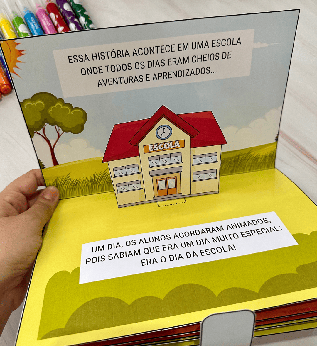 Livro 3D Dia da Escola para Contação na Educação Infantil — amostra 2: O que você encontra no material