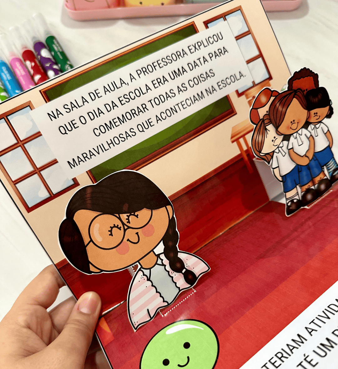 Livro 3D Dia da Escola para Contação na Educação Infantil — amostra 5: Celebre o Dia da Escola com um livro 3D em PDF para…