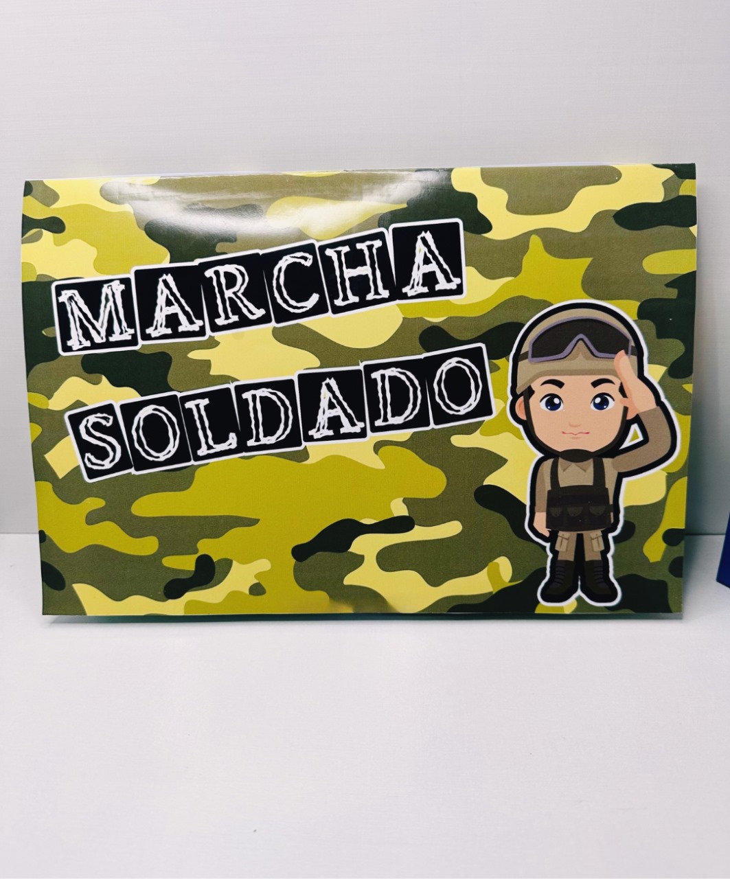 Livro musical 3D de Marcha Soldado para imprimir — amostra 6: Leve o tema do Dia do Soldado para a sala com um livro…