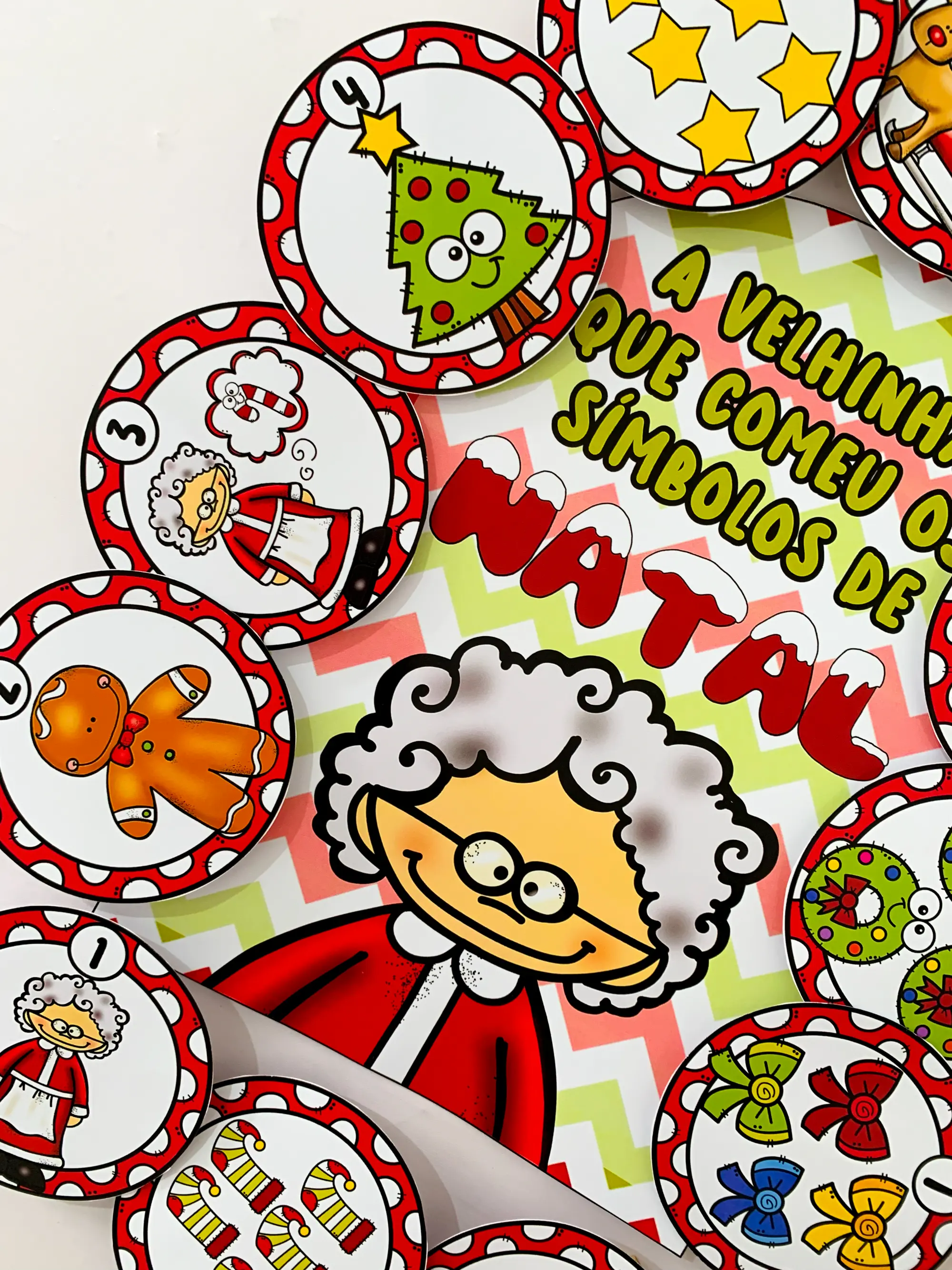 Luva de História A Velhinha que Comeu o Natal para Educação Infantil — amostra 1: É uma história lúdica, divertida e…