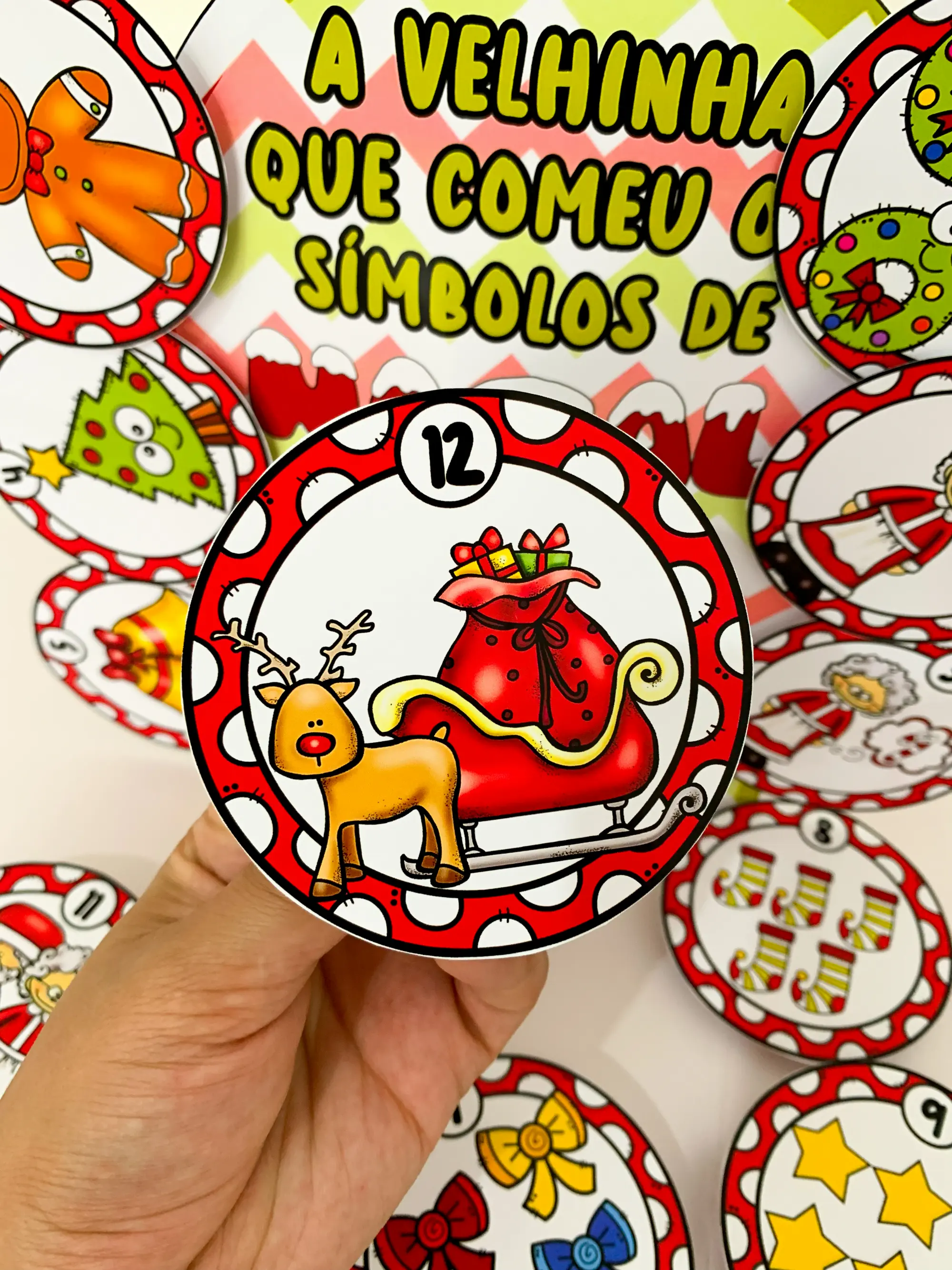 Luva de História A Velhinha que Comeu o Natal para Educação Infantil — amostra 2: É uma história lúdica, divertida e…