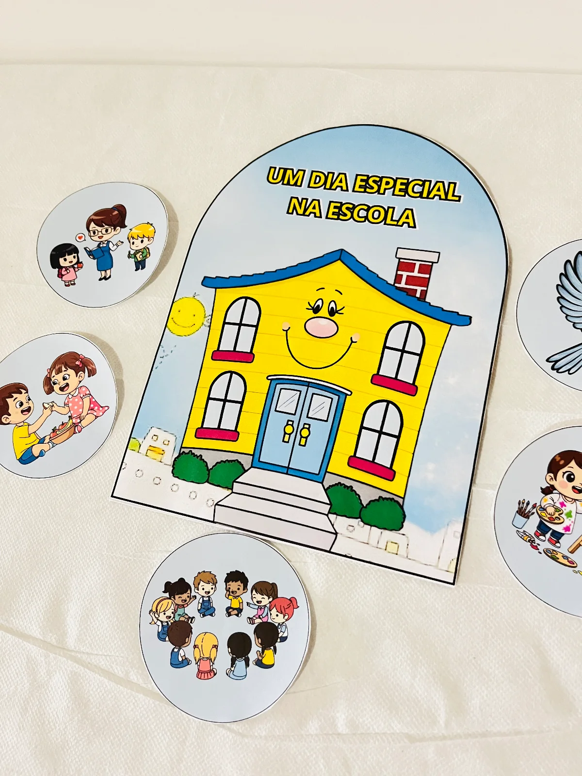 Luva de História: Um Dia Especial na Escola — amostra 5: A Luva “Um Dia Especial na Escola” é o recurso perfeito para…