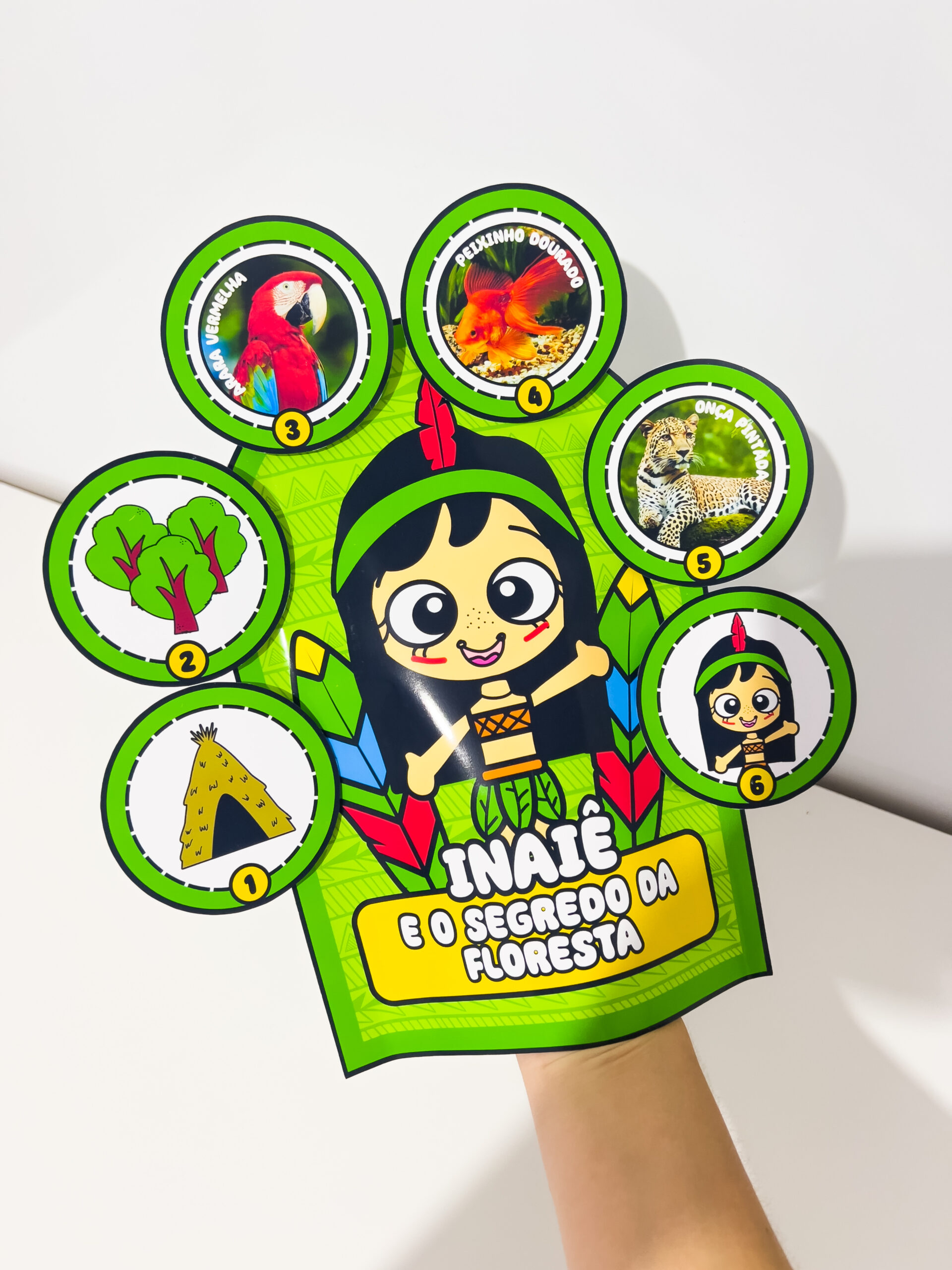 Luva de Inaiê e o Segredo da Floresta para imprimir — amostra 3: O que o material apresenta