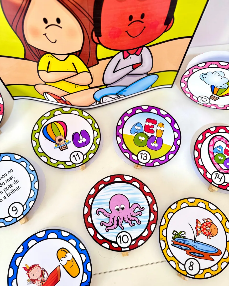 Luva Gigante “A Aventura das Vogais” para Educação Infantil e Anos Iniciais — amostra 5: Recurso lúdico e visual “A…