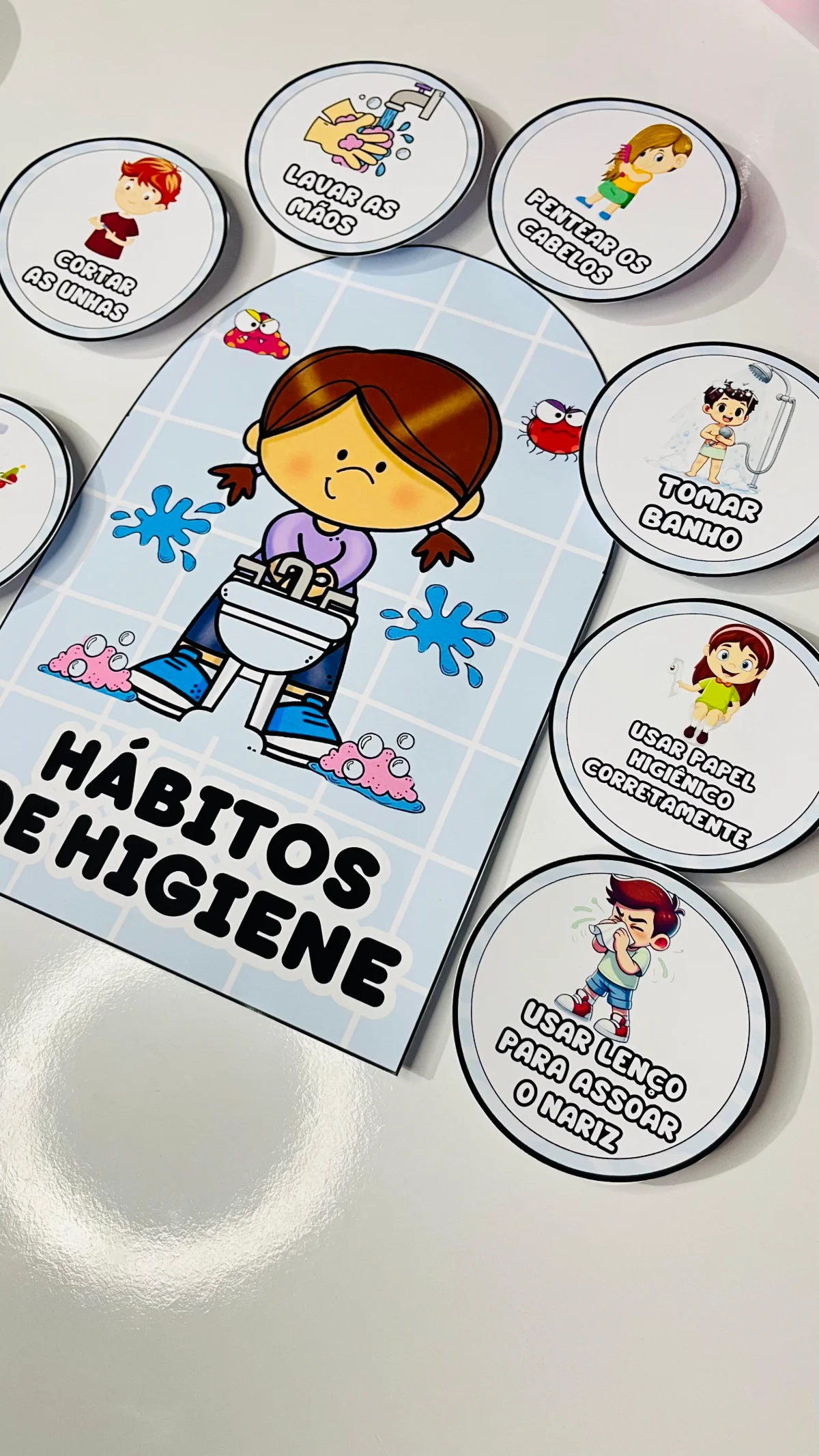 LUVA HÁBITOS DE HIGIENE PESSOAL - EDUCAÇÃO INFANTIL E ESPECIAL — amostra 1: Quer ensinar os pequenos sobre higiene de forma…