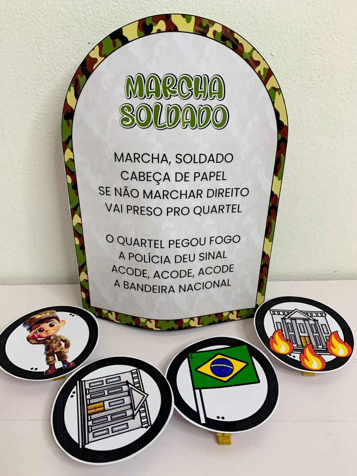 Luva Musical – Marcha Soldado – PDF para Imprimir — amostra 2: Sobre o Luva Musical – Marcha Soldado