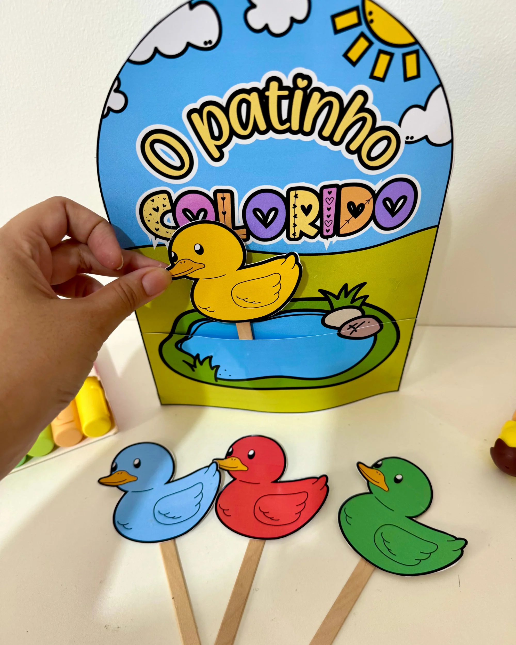 Luva Musical O Patinho Colorido | Educação Infantil — Alfabetização para Educação Infantil: A Luva Musical O Patinho…