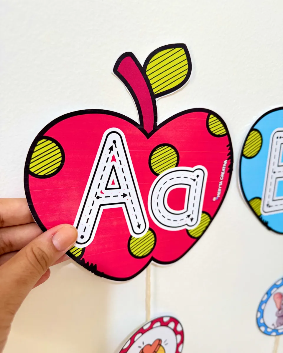 Maçã das Vogais para Educação Infantil e Anos Iniciais — amostra 1: Recurso visual Maçã das Vogais para trabalhar o…