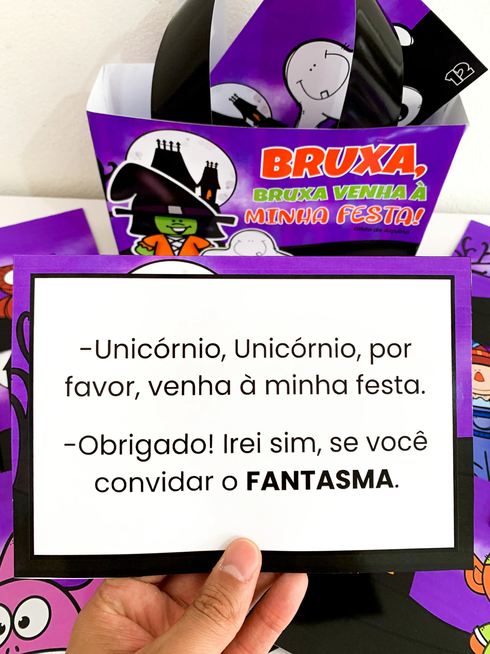 Maleta Bruxa, Bruxa Venha à Minha Festa – História Infantil — amostra 4: Maleta temática de Halloween com 16 fichas…