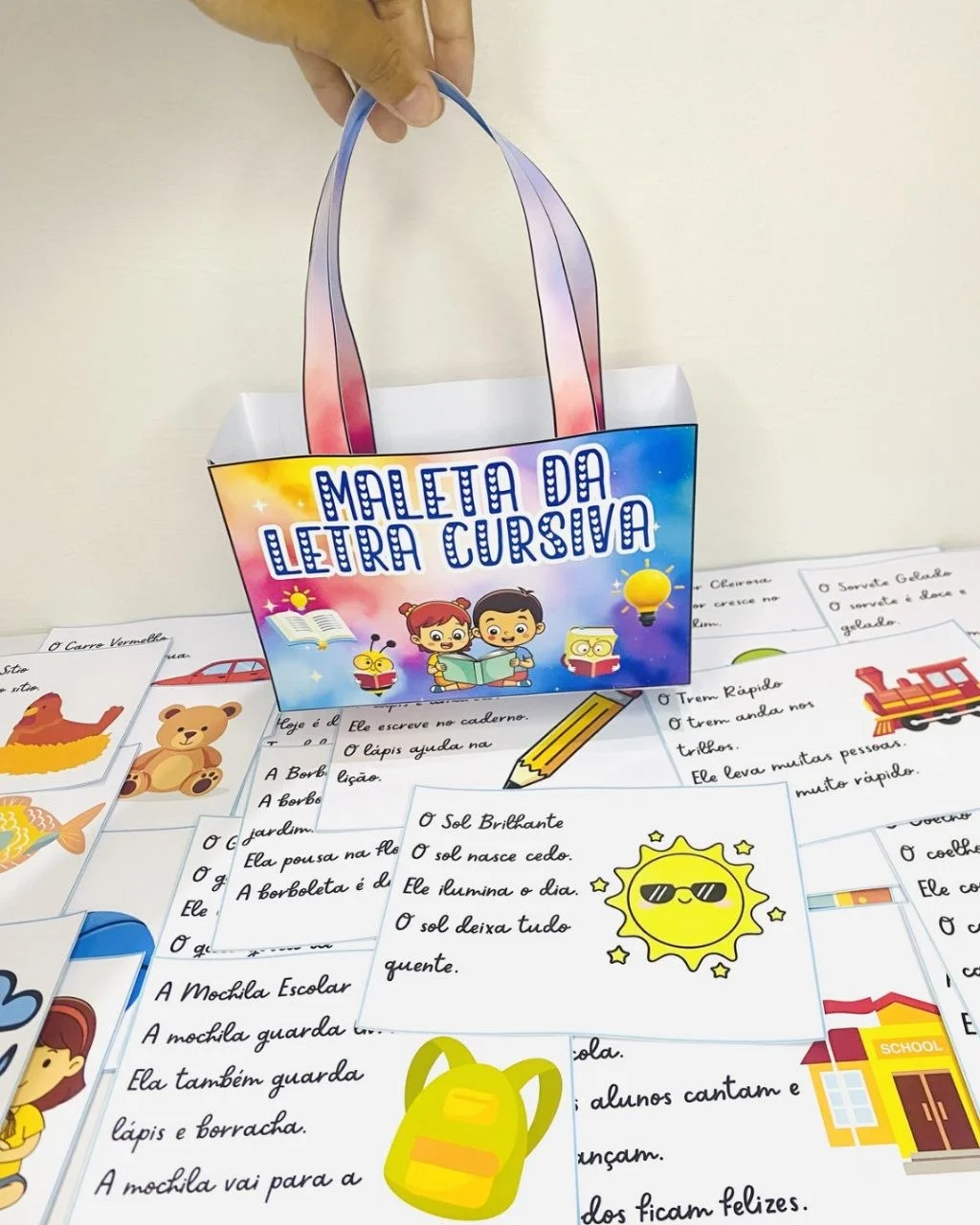 Maleta da Letra Cursiva Educação infantil — amostra 3: Uma forma prática e divertida de trabalhar a escrita cursiva com as…