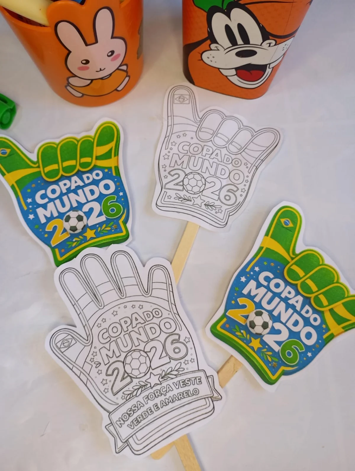 Mãozinha da Copa 2026 para Imprimir – Atividade Infantil — Datas comemorativas para Todas as séries: Ao adquirir, você…