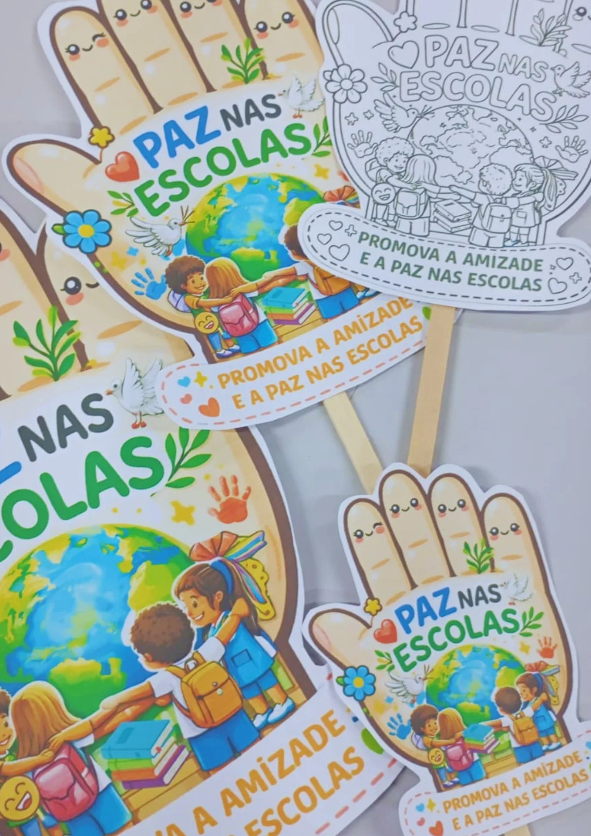 Mãozinha Paz nas Escolas – Atividade Educação Emocional para Imprimir — amostra 1: Leve para sua escola uma mensagem…