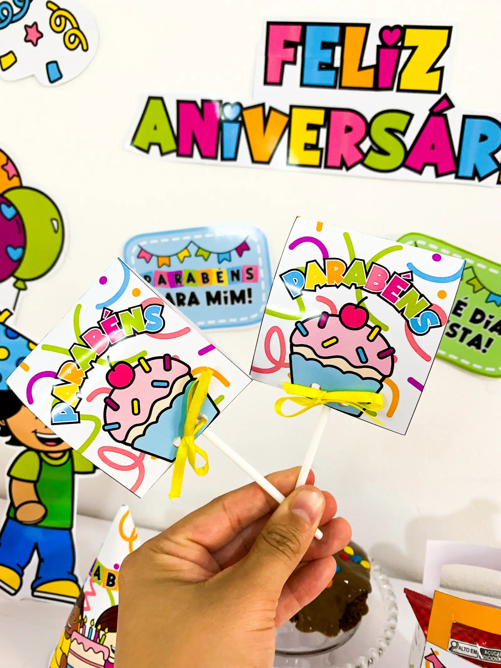 Material Aniversariante do Dia – PDF para Imprimir — amostra 4: Celebre, registre e transforme cada aniversário em uma… Material Aniversariante do Dia – PDF para Imprimir — amostra 4: Celebre, registre e transforme cada aniversário em uma…