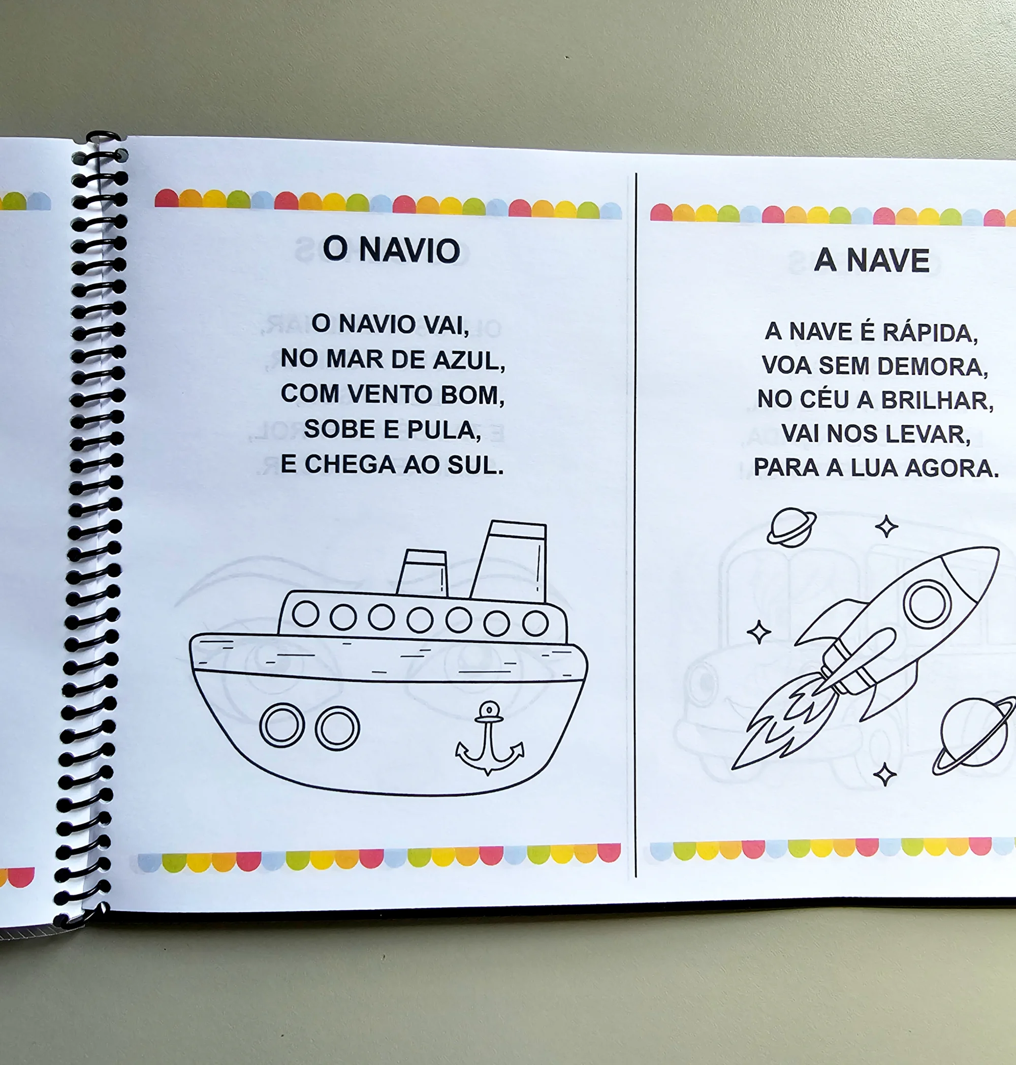 MEU LIVRINHO DE LEITURA – PEQUENOS TEXTOS PARA LER E COLORIR! ✏️🎨 — amostra 2: Um recurso pensado especialmente para…