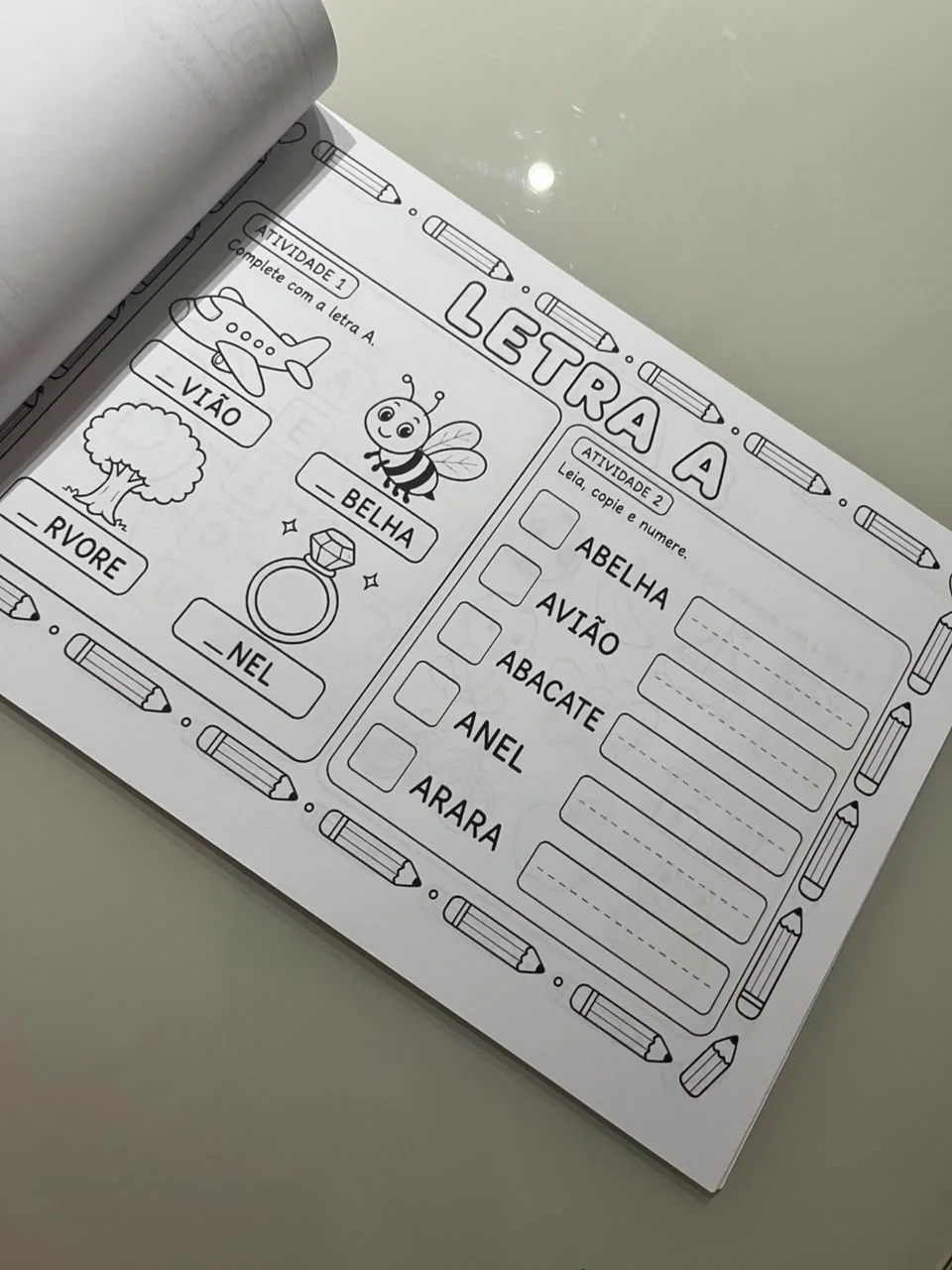MEU PRIMEIRO ALFABETO - alfabetização de forma divertida! — amostra 5: A apostila perfeita para dar os primeiros passos na…