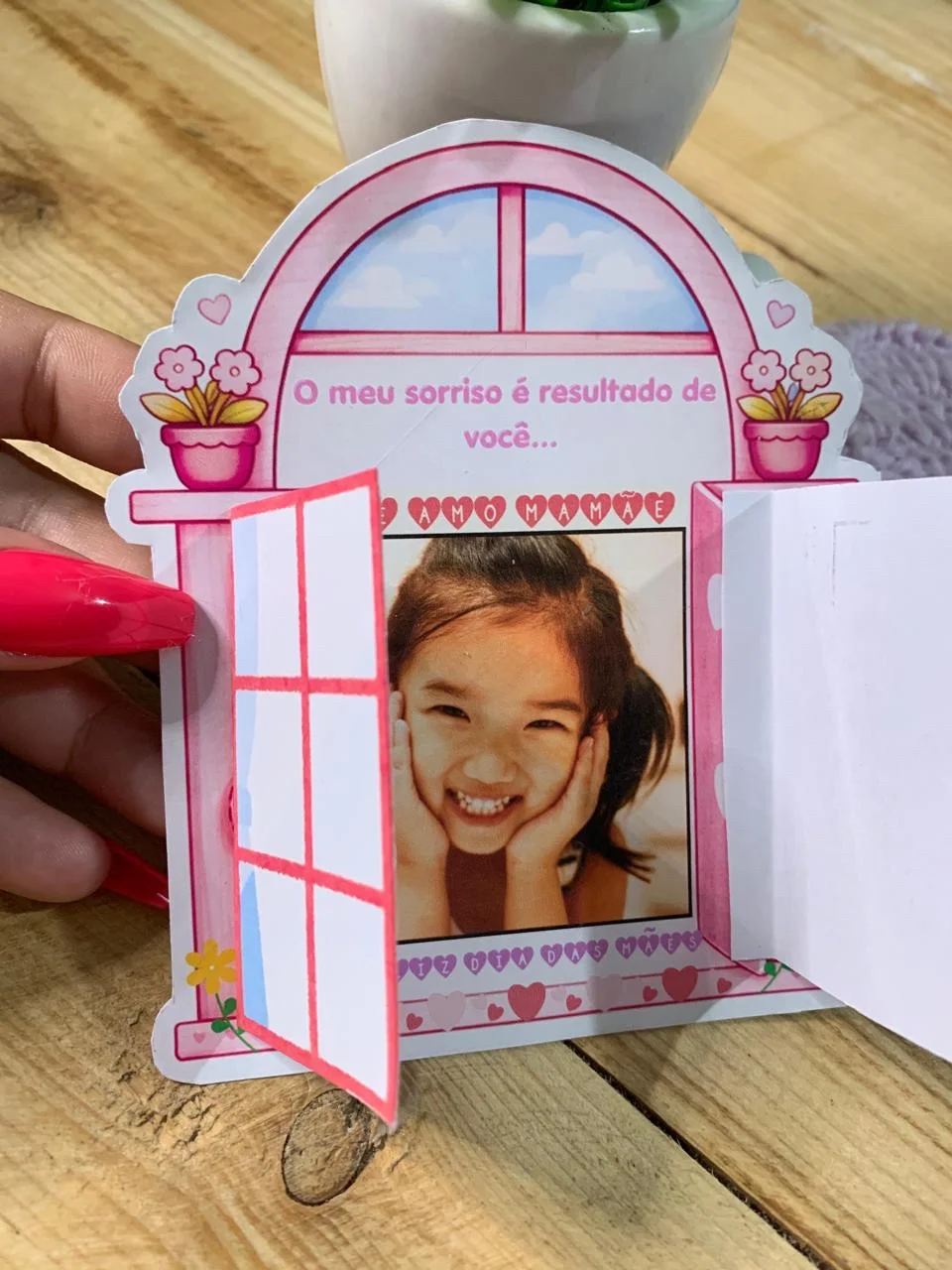 Mimo dia das mães janela com foto — Datas comemorativas para Educação Infantil: *🌸✨ Mimo Dia das Mães – Janela com Foto…