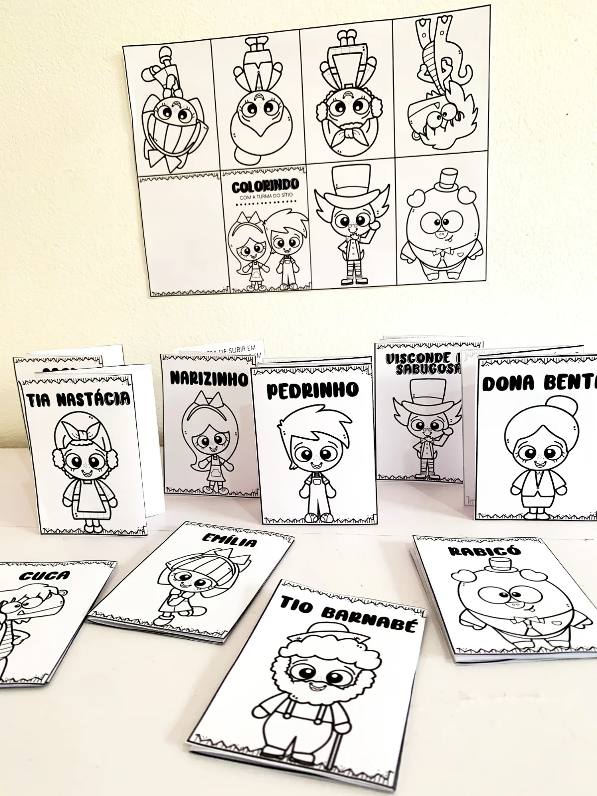 Mini Livrinhos Sanfonados – Sítio do Picapau Amarelo — amostra 5: Apresente os personagens mais amados da literatura… Mini Livrinhos Sanfonados – Sítio do Picapau Amarelo — amostra 5: Apresente os personagens mais amados da literatura…
