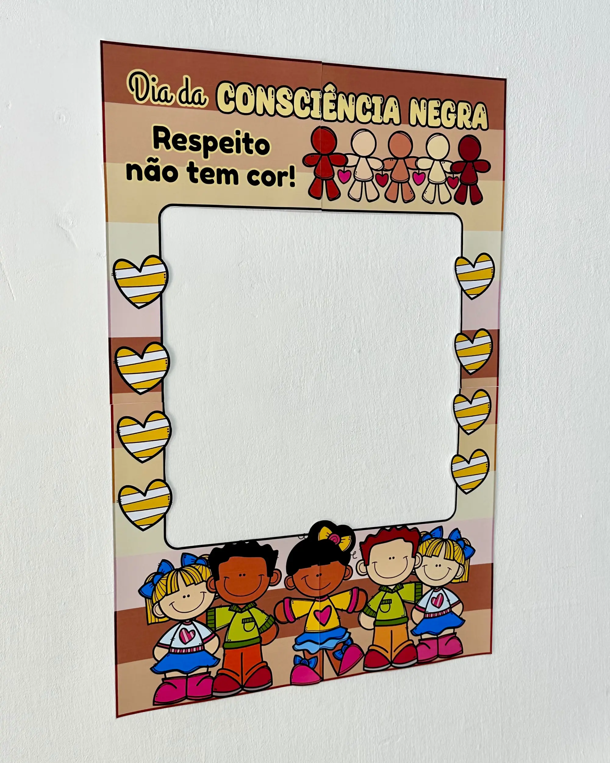 Moldura Dia da Consciência Negra para Educação Infantil — amostra 3: Moldura ampliada para fotos do Dia da Consciência… Moldura Dia da Consciência Negra para Educação Infantil — amostra 3: Moldura ampliada para fotos do Dia da Consciência…