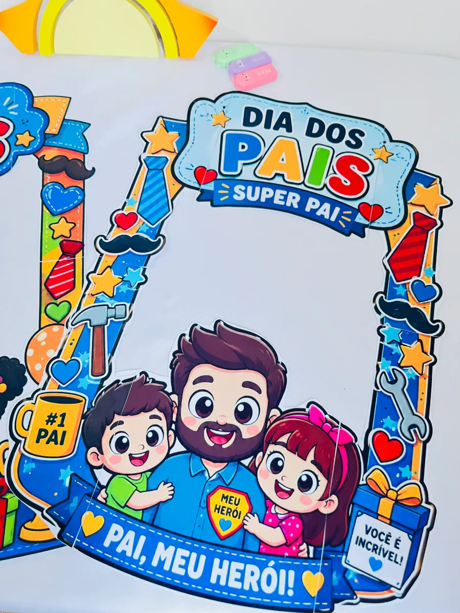 Moldura Fotográfica Dia dos Pais - Decoração de Sala — amostra 3: Transforme o Dia dos Pais em um momento inesquecível com…