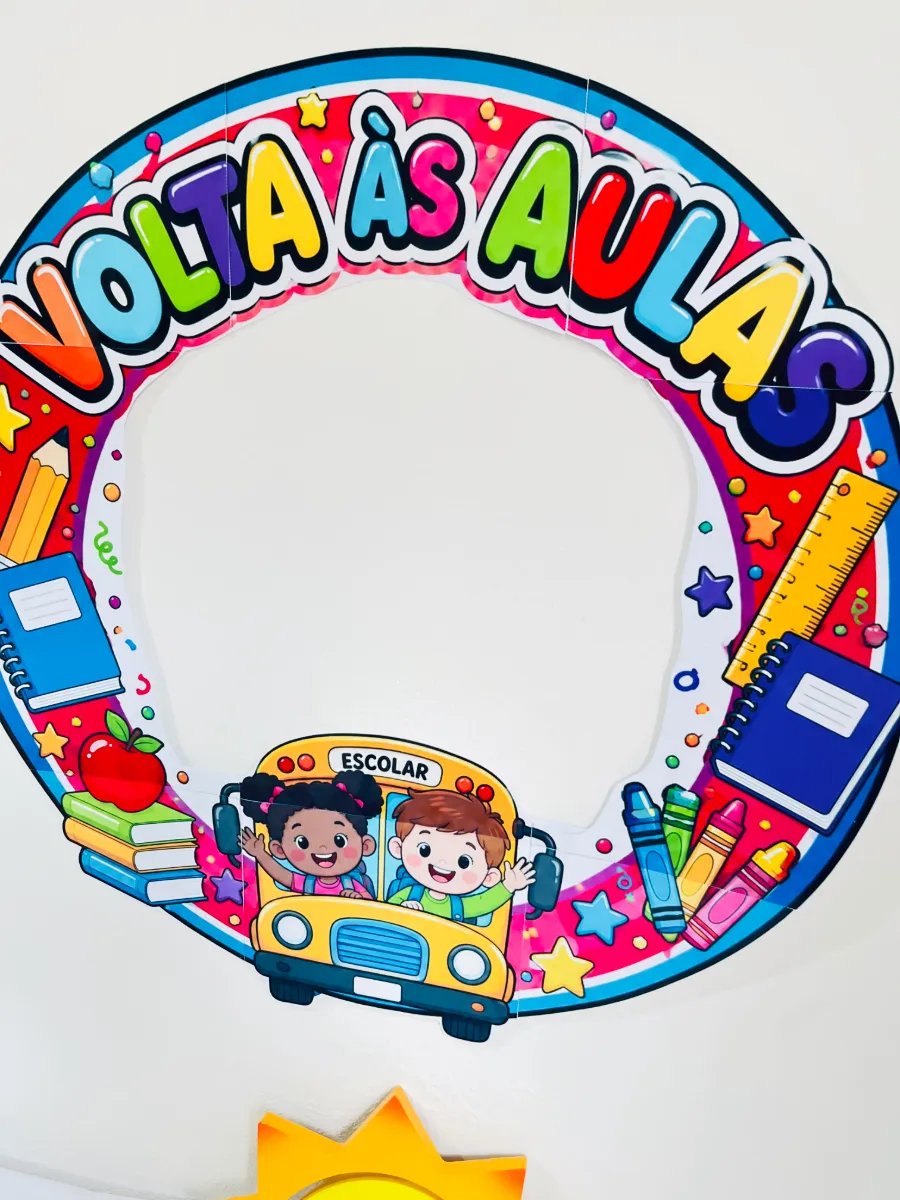 Moldura Fotográfica Volta às Aulas - Decoração de Sala — amostra 4: Professoras, que tal receber os alunos com muita…