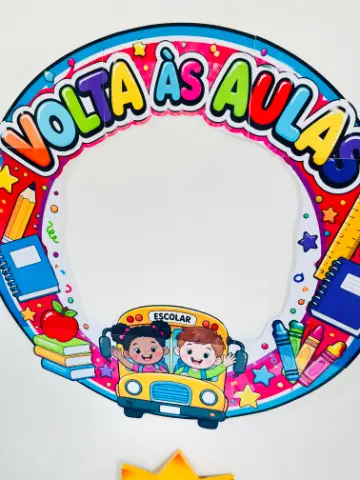 Moldura Fotográfica Volta às Aulas - Decoração de Sala — capa do material