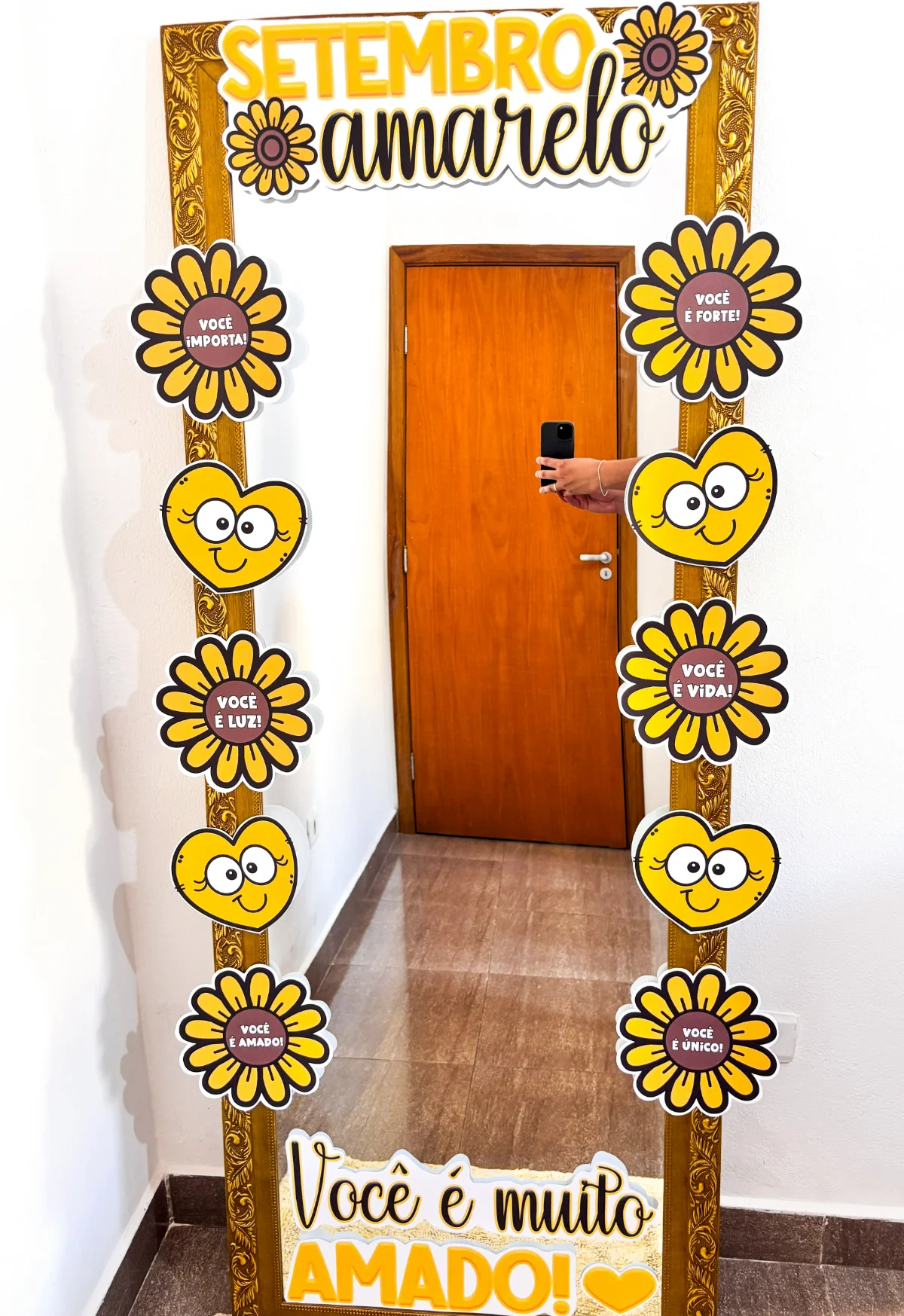 Moldura para Espelho - Setembro Amarelo – Material Pedagógico — amostra 3: Um detalhe cheio de significado para o Setembro…