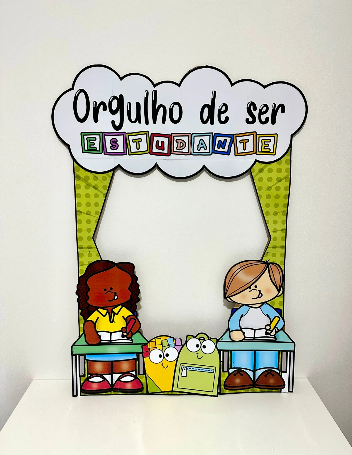 Moldura para Foto – Dia do Estudante – PDF para Imprimir — Alfabetização para Educação Infantil: Registre momentos…