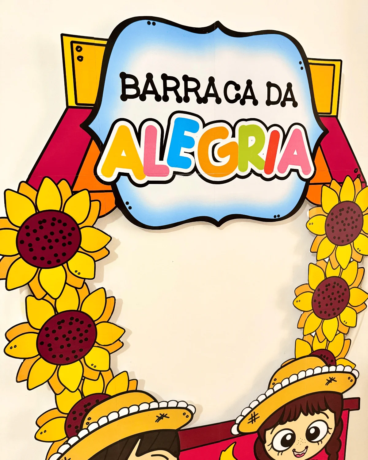 Moldura para fotos - Festa Junina – PDF para Imprimir — amostra 4: O material já vai ampliado e pronto para impressão