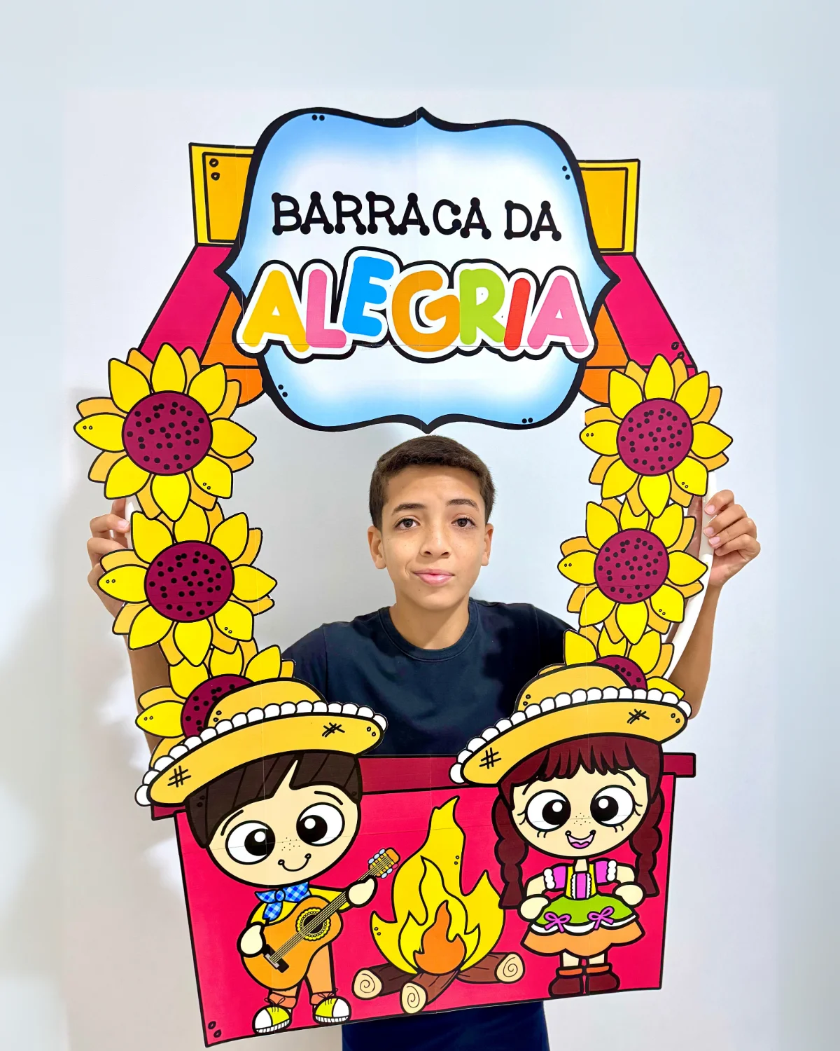 Moldura para Fotos - Tema Festa Junina – PDF para Imprimir — amostra 1: O que vem no material