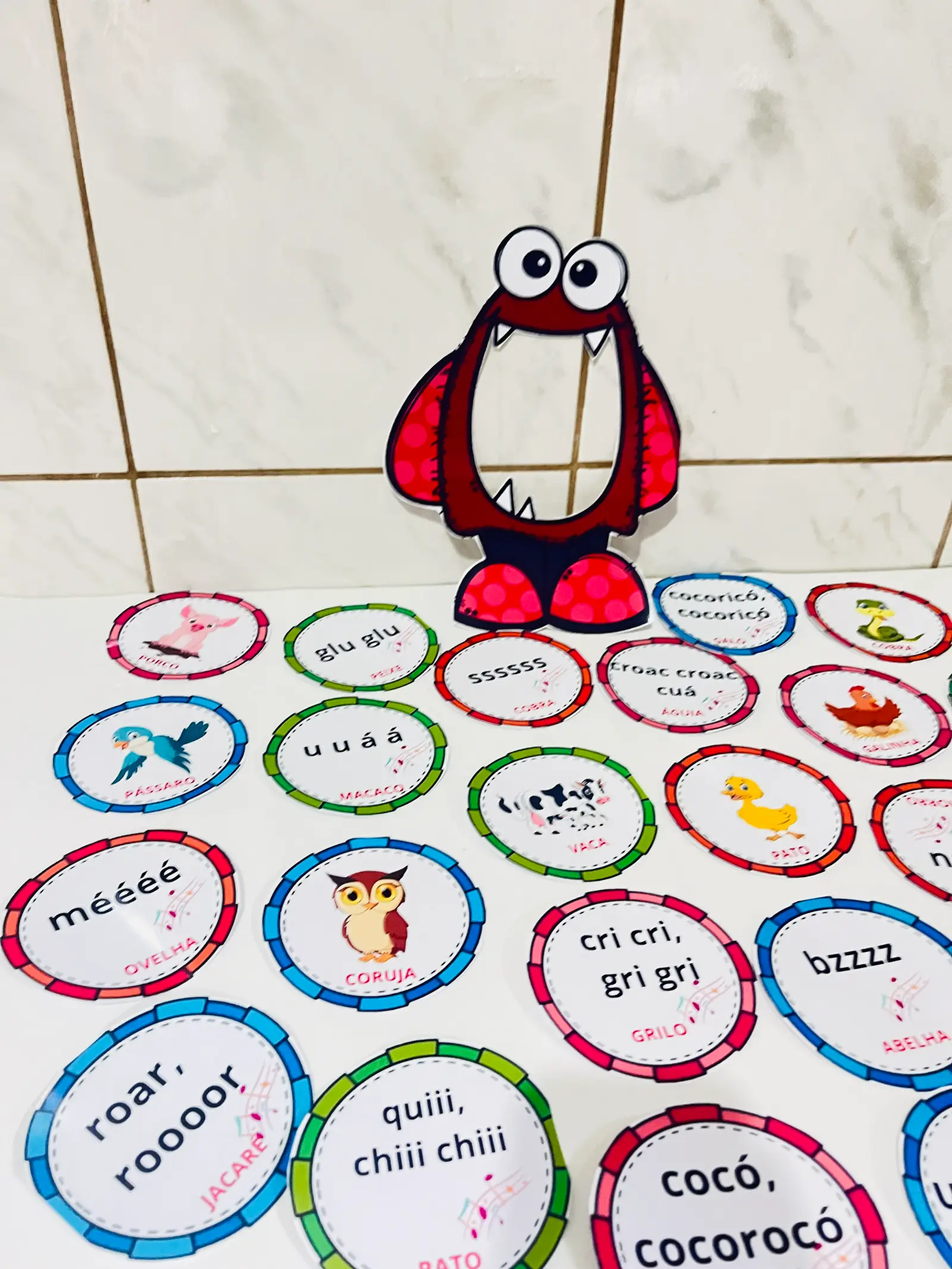 Monstrinho dos Sons — aprendizado divertido com animais! — amostra 2: Formato e entrega
