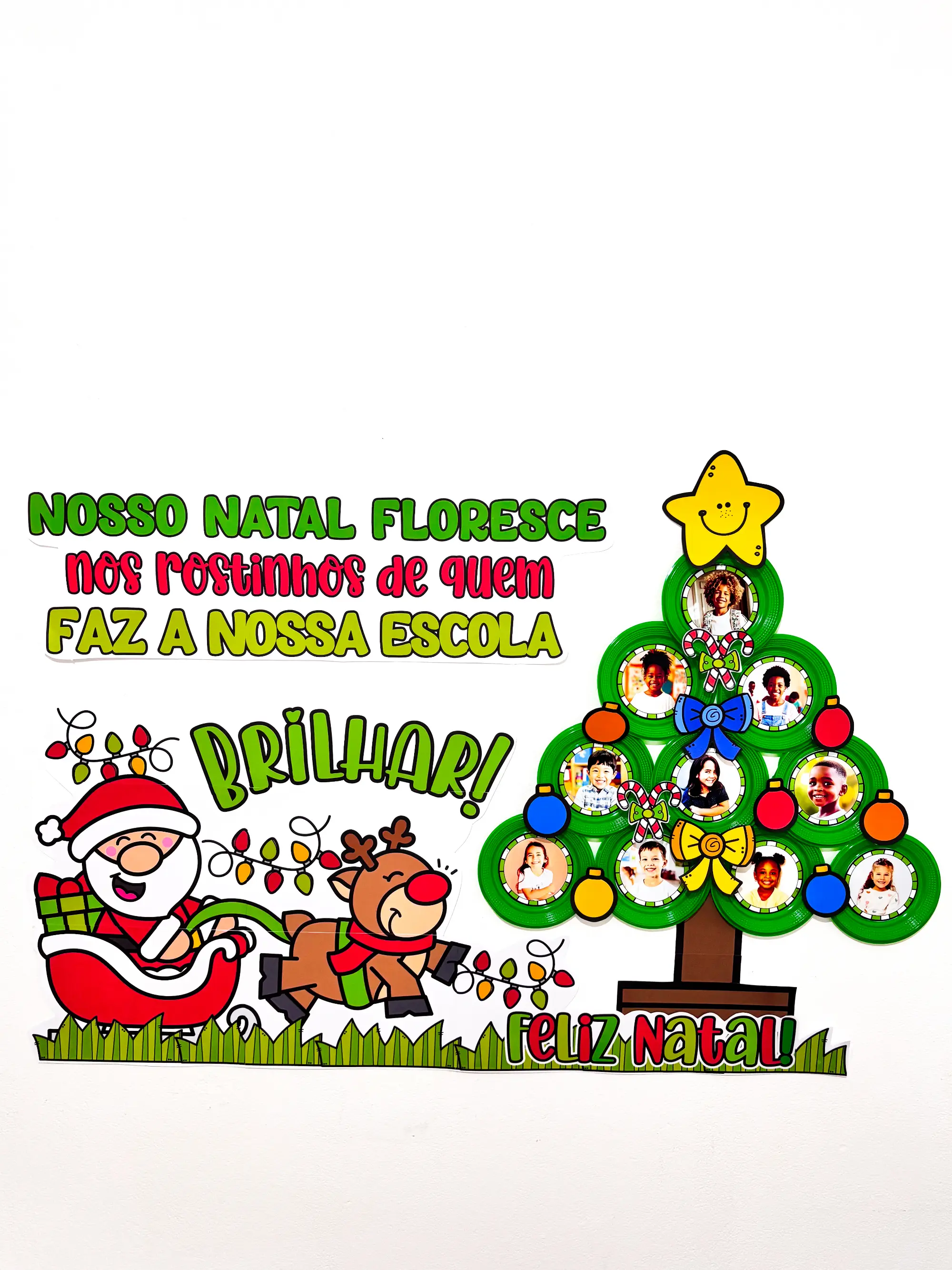 Mural de Natal com Fotos dos Alunos, em PDF — amostra 1: ❤️ Cada rostinho conta uma história. Neste Natal, todos fazem… Mural de Natal com Fotos dos Alunos, em PDF — amostra 1: ❤️ Cada rostinho conta uma história. Neste Natal, todos fazem…