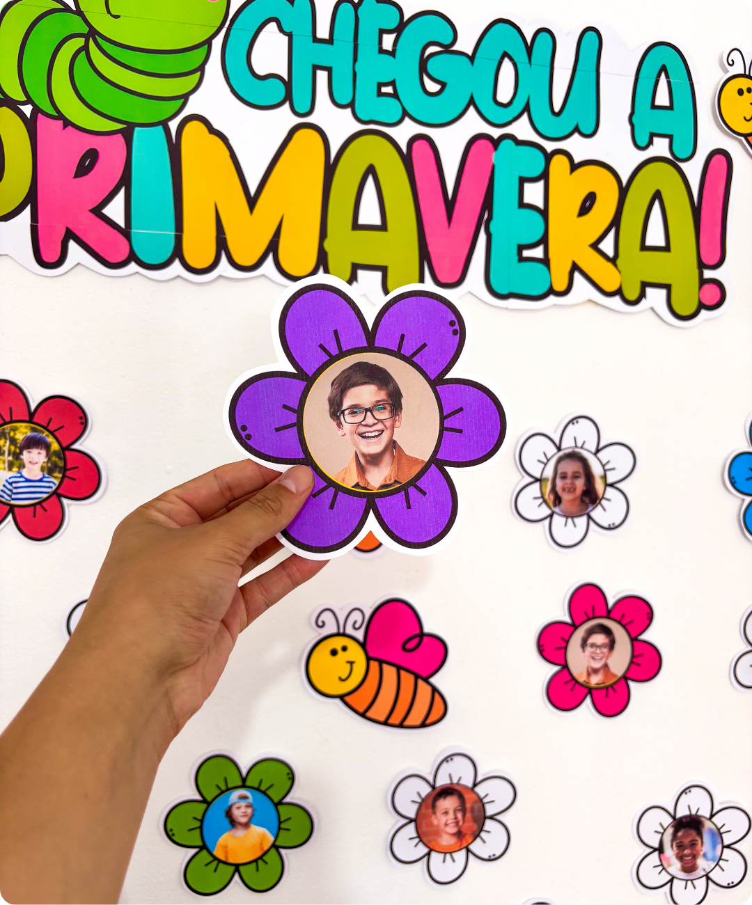 Mural de primavera para imprimir — amostra 7: Prepare um espaço dedicado à primavera com um painel em PDF para imprimir