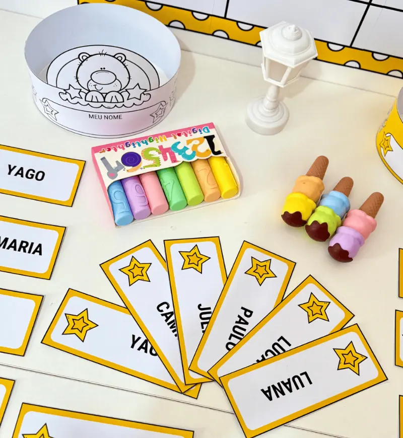 Nome próprio na Educação Infantil: Nomes Estrelados — amostra 6: Trabalhe o reconhecimento do nome próprio com cartaz,…