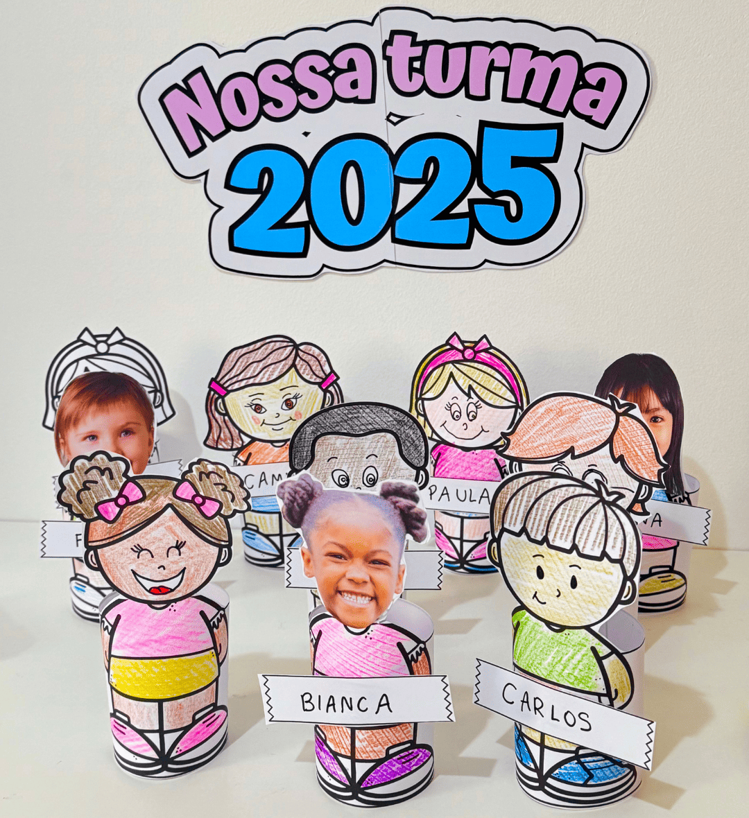 Nossa Turma 3D 2025: Bonequinhos para Colorir e Crachá de Mesa — Atividades para Educação Infantil: Com personagens 3D para…