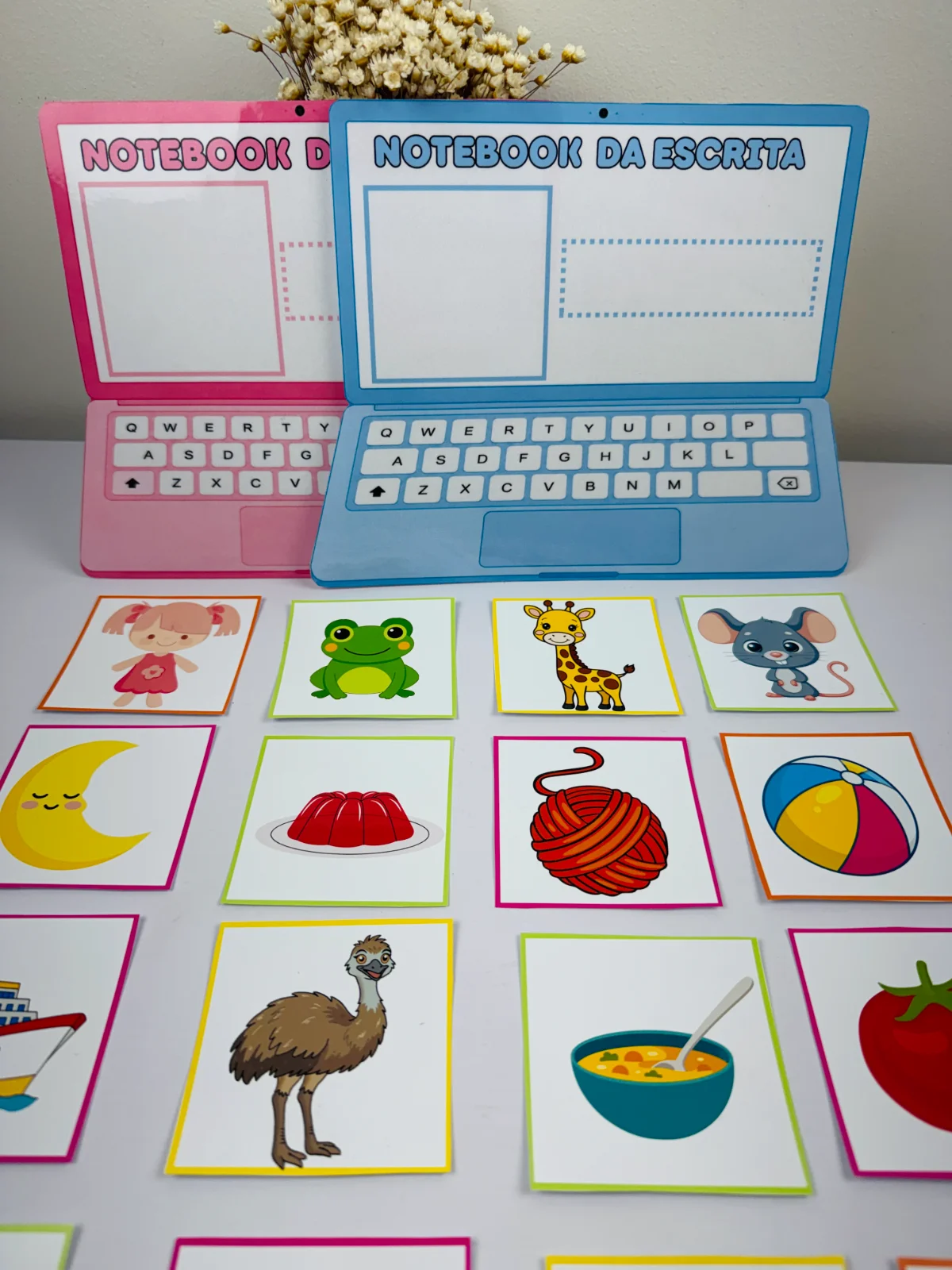 Notebook da Escrita - Aprender a Escrever Brincando! — amostra 5: O Notebook da Escrita é um recurso pedagógico… Notebook da Escrita - Aprender a Escrever Brincando! — amostra 5: O Notebook da Escrita é um recurso pedagógico…