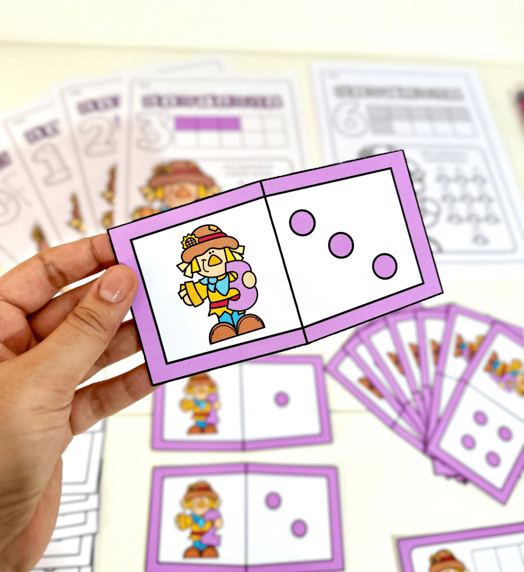 Numerais de 0 a 10: kit de contagem para Educação Infantil — amostra 5: Trabalhe os numerais de 0 a 10 com um kit em PDF…