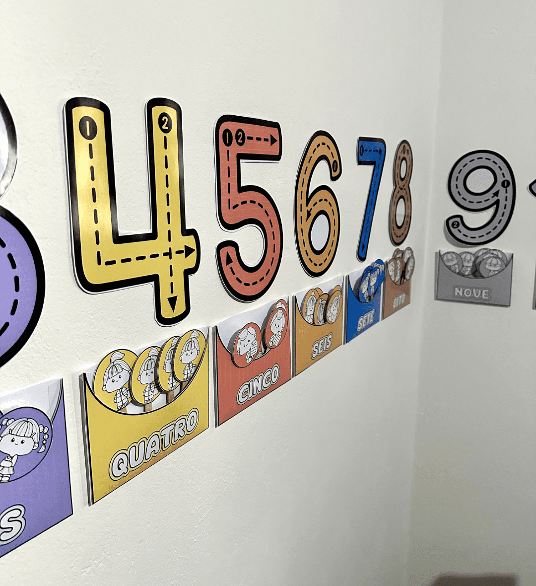 Numerais de parede: Números Mágicos para Educação Infantil — amostra 1: Numerais de parede para explorar números e…