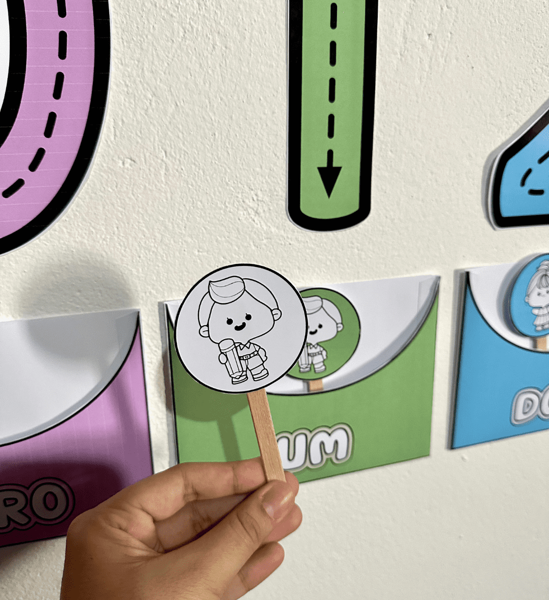Numerais de parede: Números Mágicos para Educação Infantil — amostra 7: Transforme os numerais de parede em um recurso…