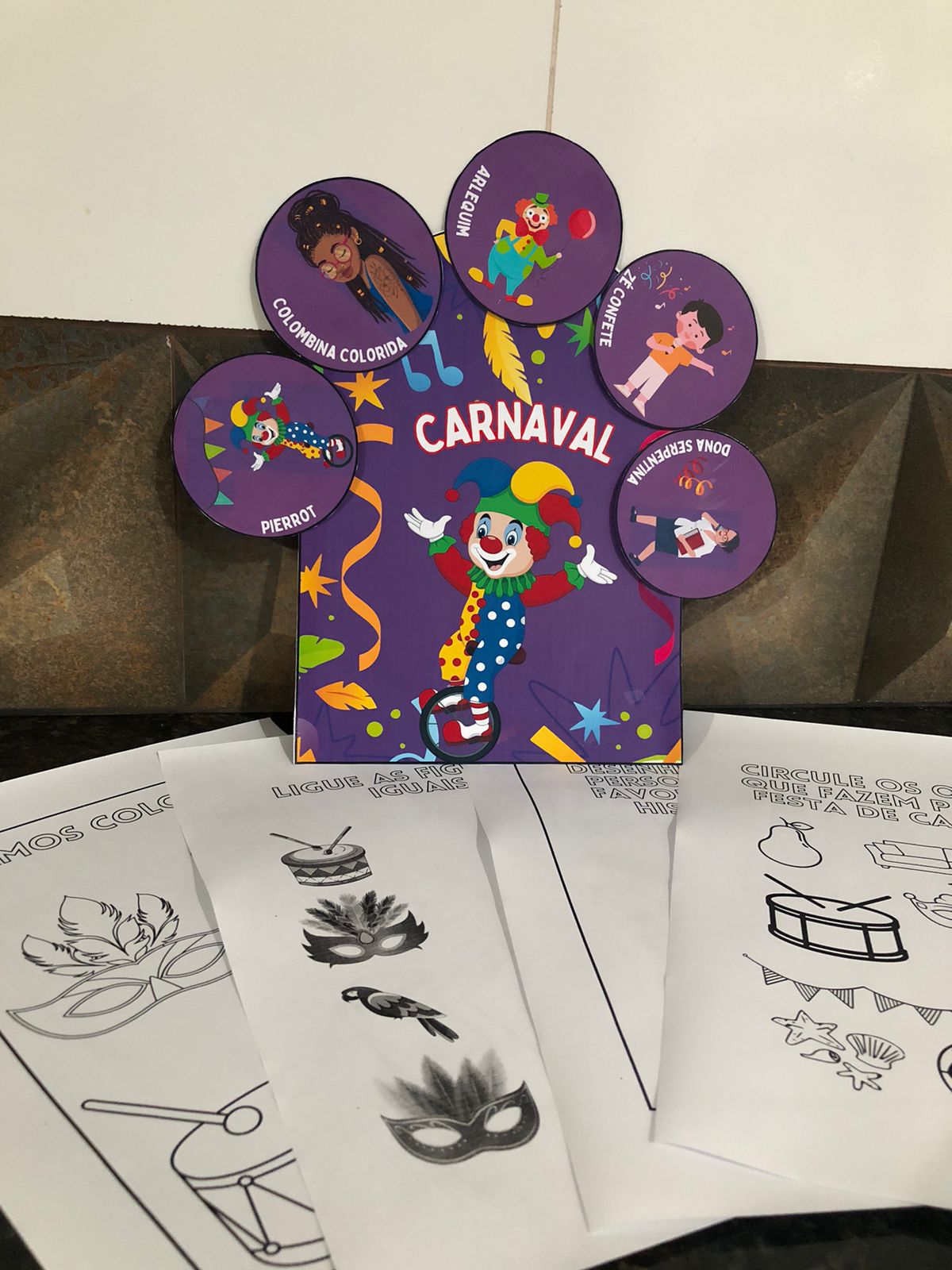 O bloco da alegria – história na luva para o carnaval! – PDF para Imprimir | Educação Infantil — História para Educação…